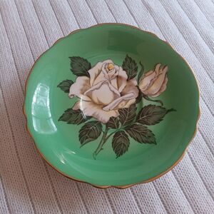 Vtg 1939-49 Paragon Large Cabbage Rose Saucer Double Warrant Queen Mary